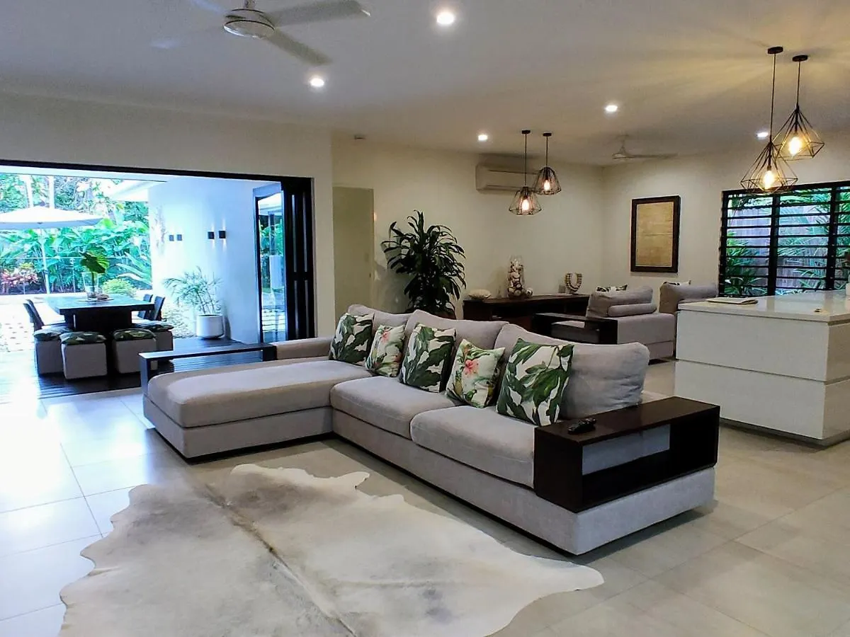Allure On Sorrento Port Douglas Holiday home